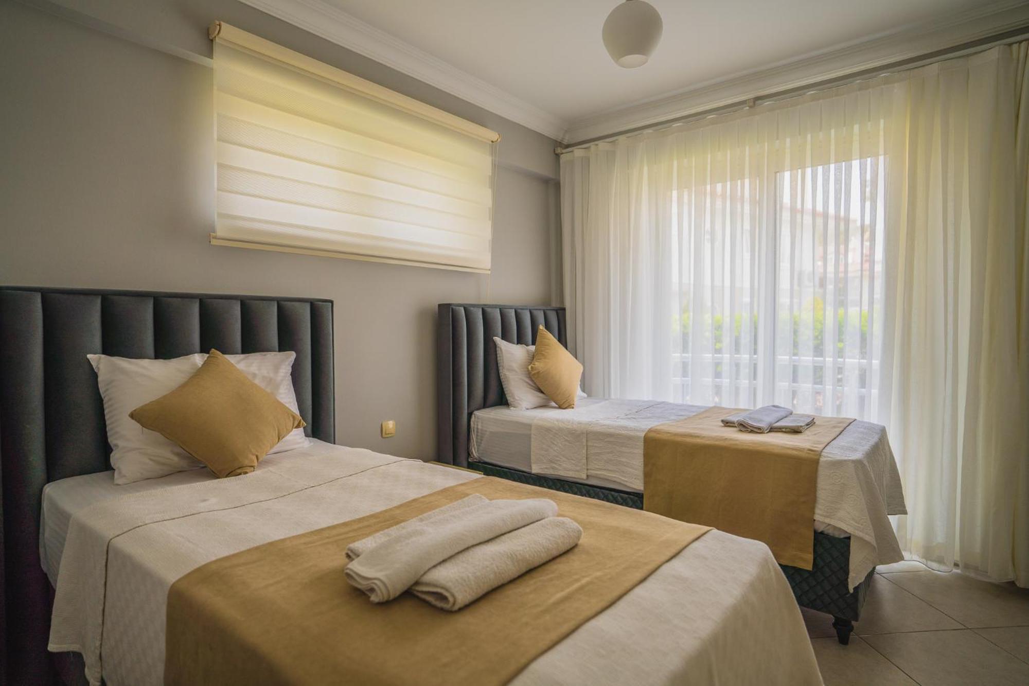 Sunset Beach Club Aqua Lettings Fethiye Bagian luar foto