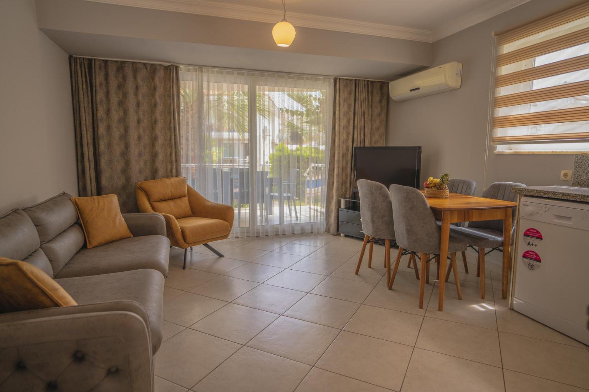 Sunset Beach Club Aqua Lettings Fethiye Bagian luar foto