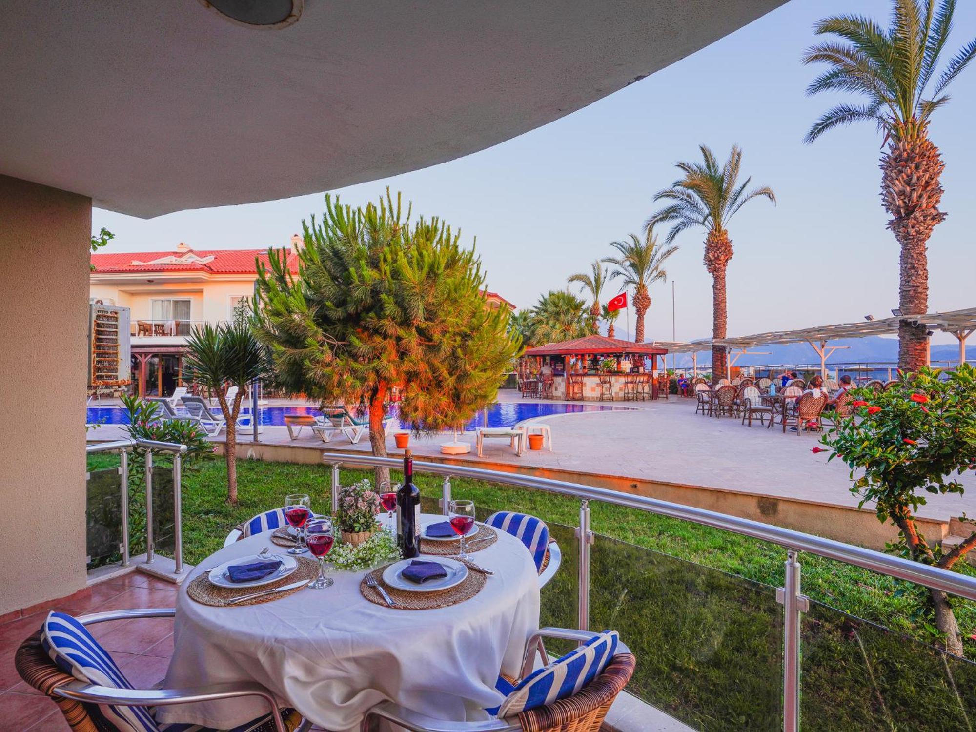 Sunset Beach Club Aqua Lettings Fethiye Bagian luar foto